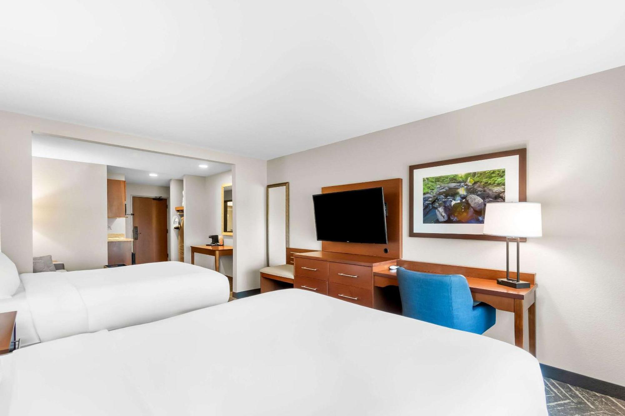 Comfort Inn & Suites Mountain Iron And Virginia Εξωτερικό φωτογραφία