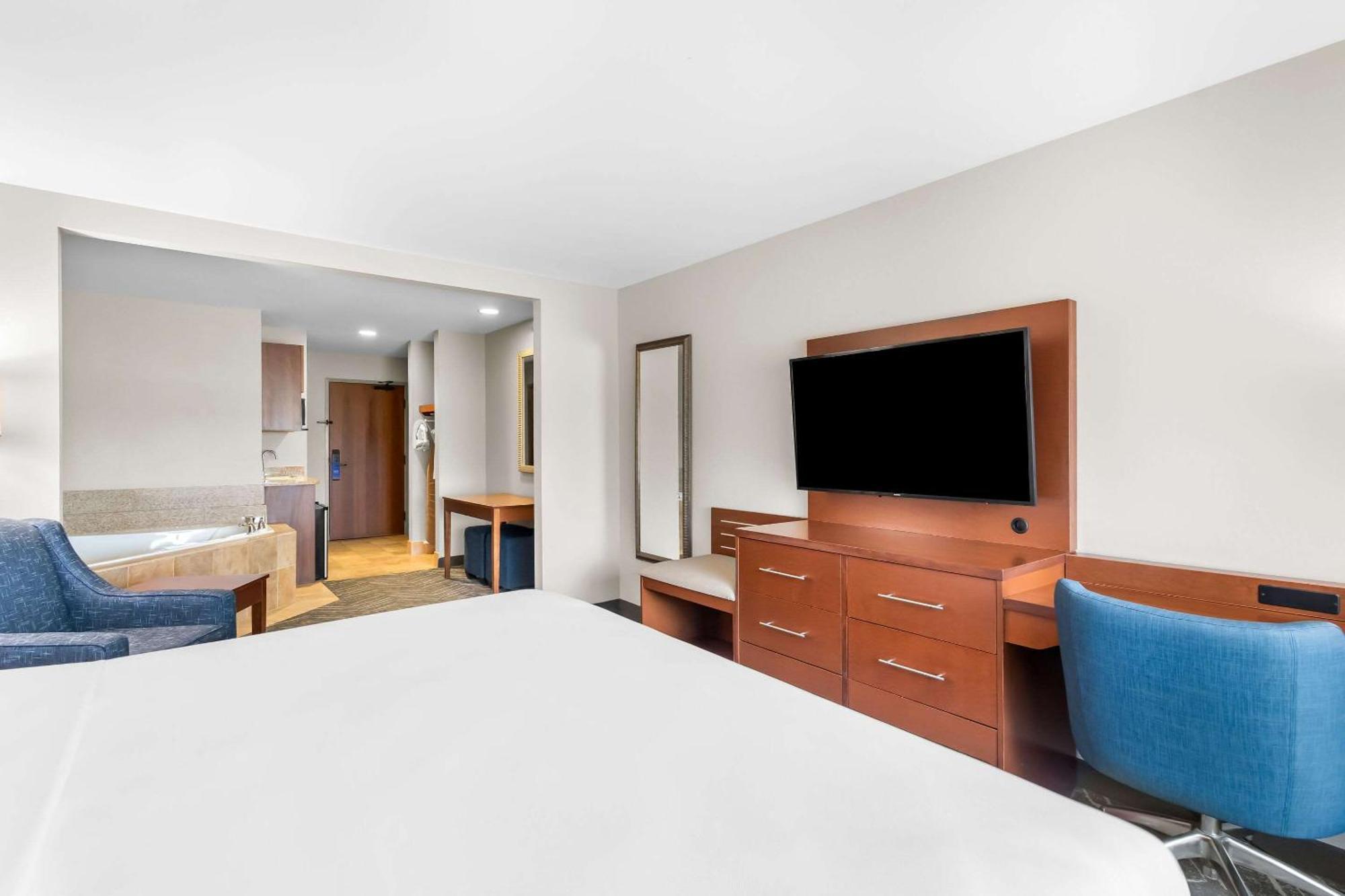 Comfort Inn & Suites Mountain Iron And Virginia Εξωτερικό φωτογραφία