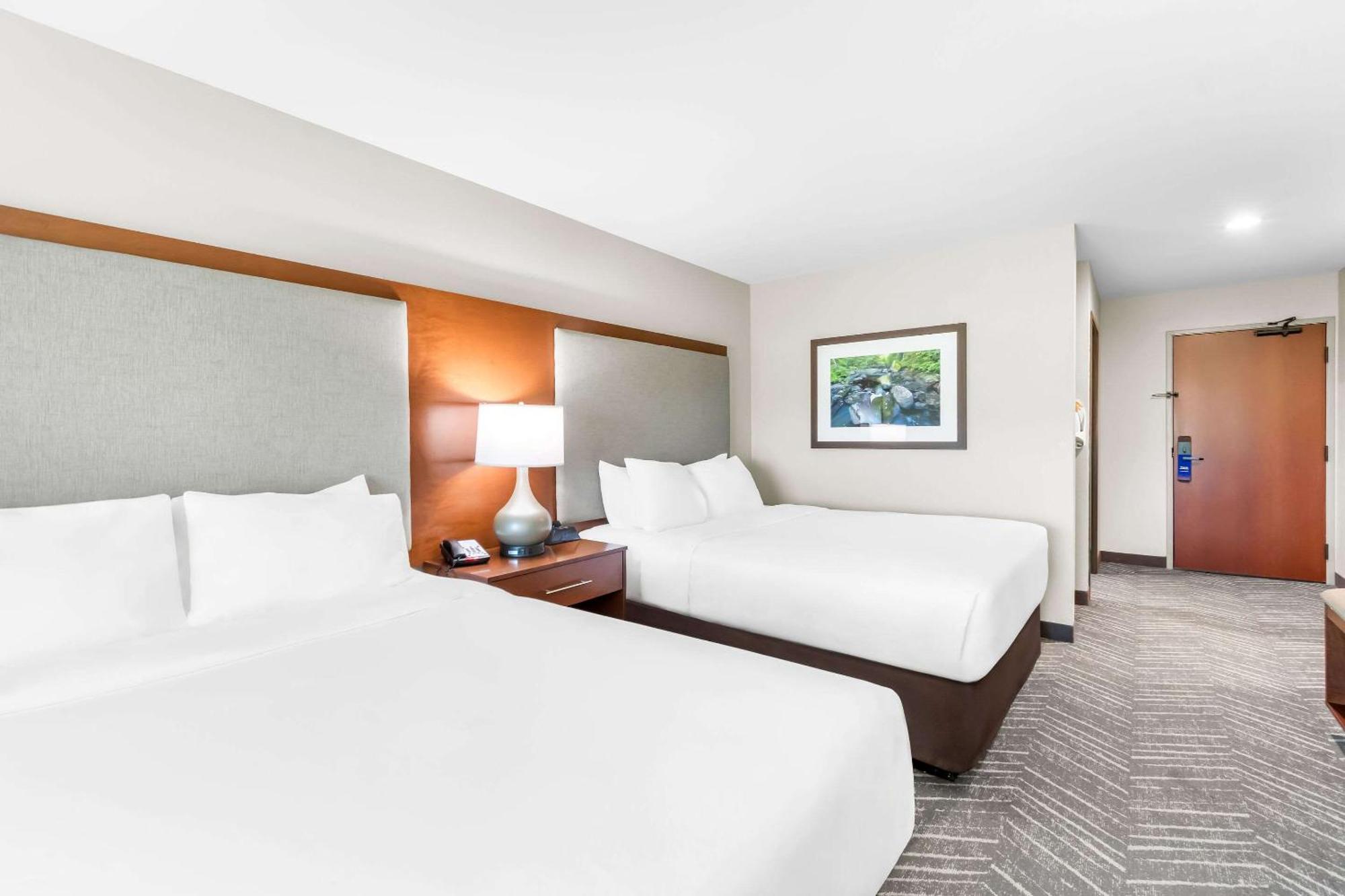 Comfort Inn & Suites Mountain Iron And Virginia Εξωτερικό φωτογραφία
