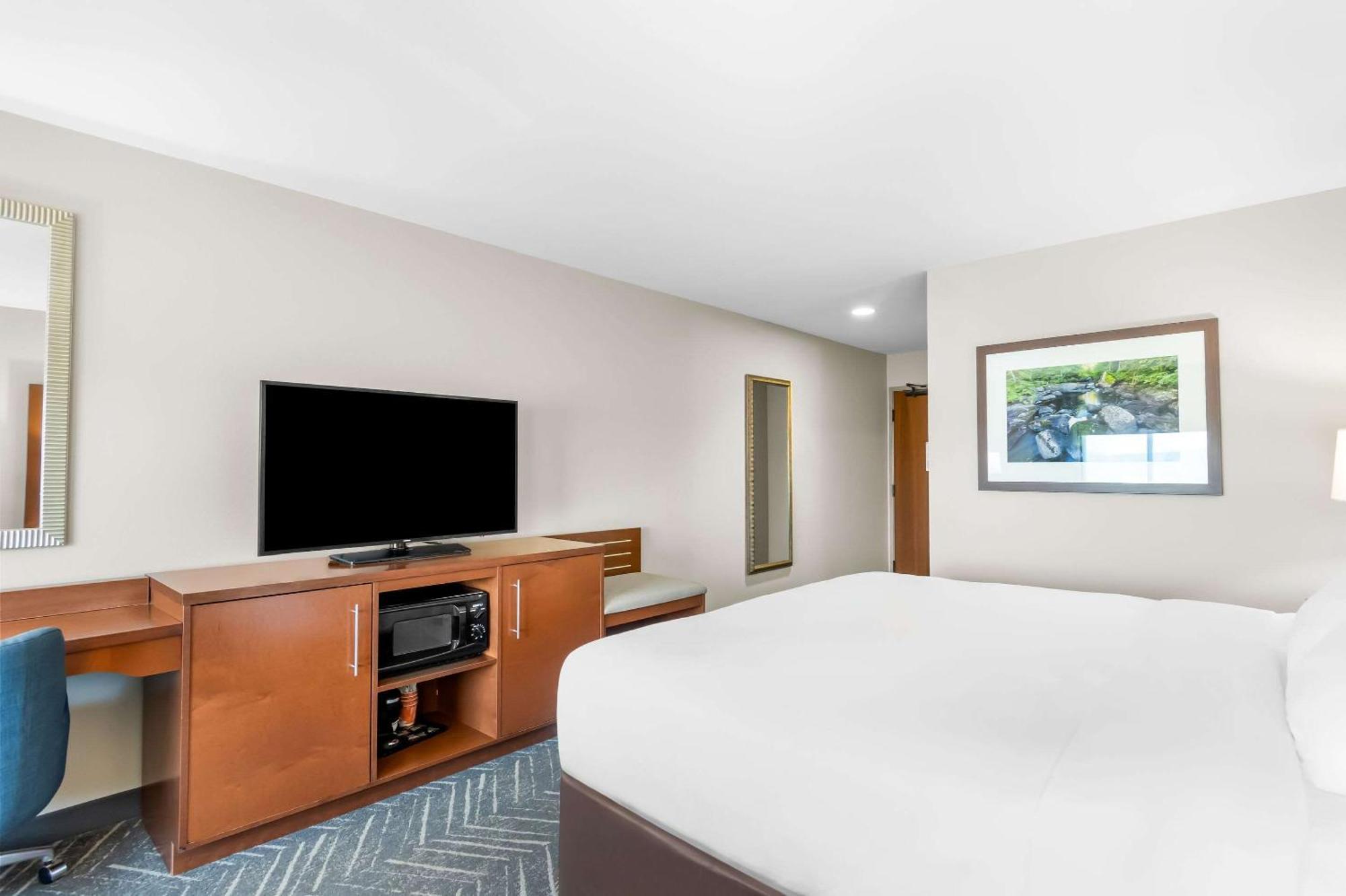 Comfort Inn & Suites Mountain Iron And Virginia Εξωτερικό φωτογραφία
